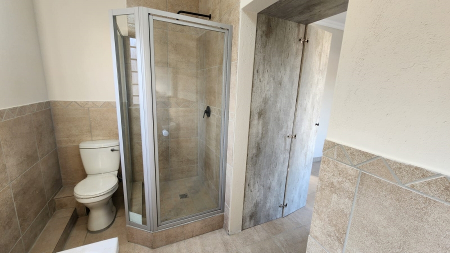 3 Bedroom Property for Sale in Waterval East North West